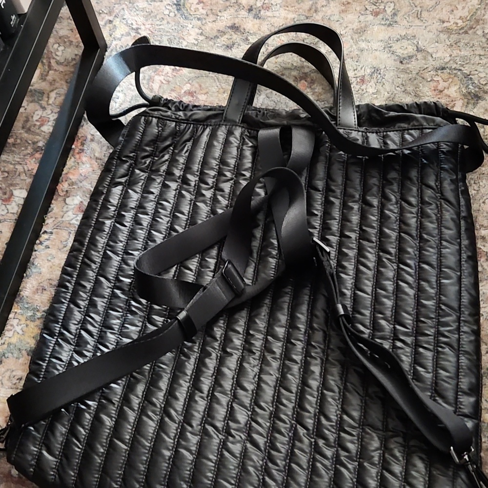 Backpack - Picture 2 of 4